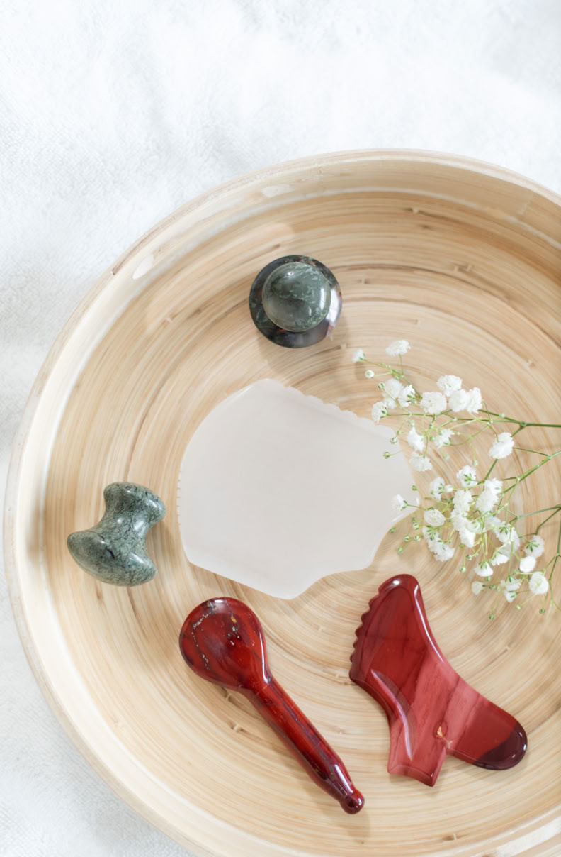 Traditional Gua Sha facial massage that supports lymphatic drainage, facial contouring, circulation, muscle relaxation, and radiant skin.