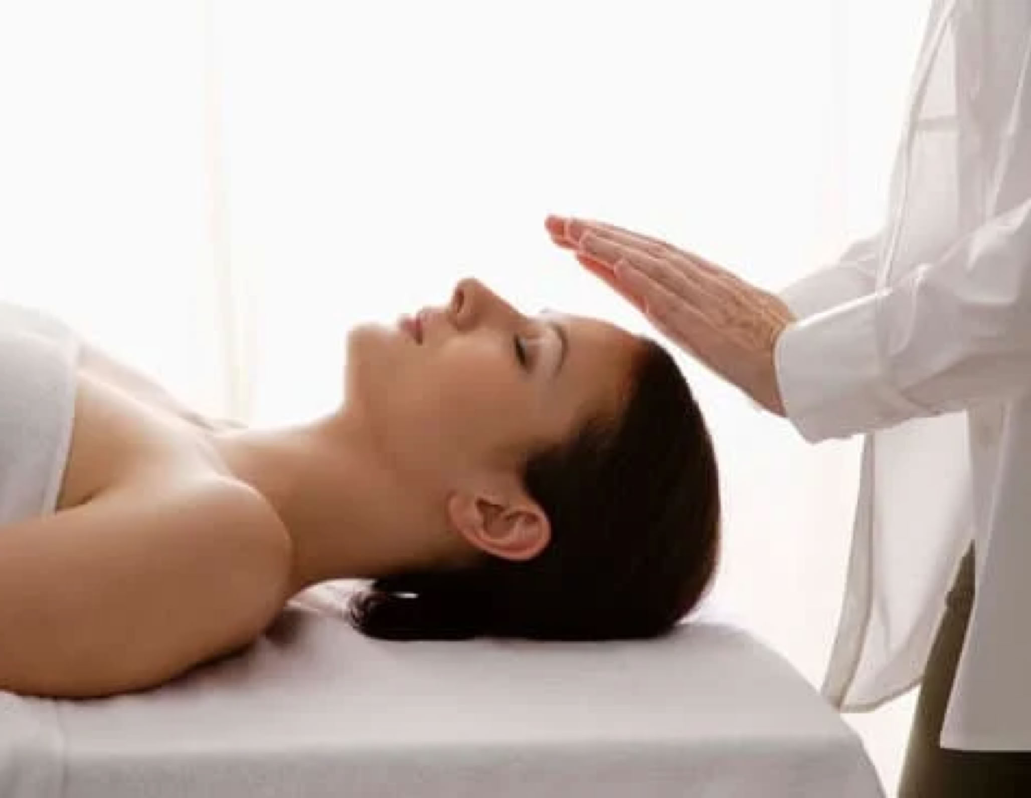 Gentle Reiki session designed to promote relaxation, energetic harmony and emotional well-being.